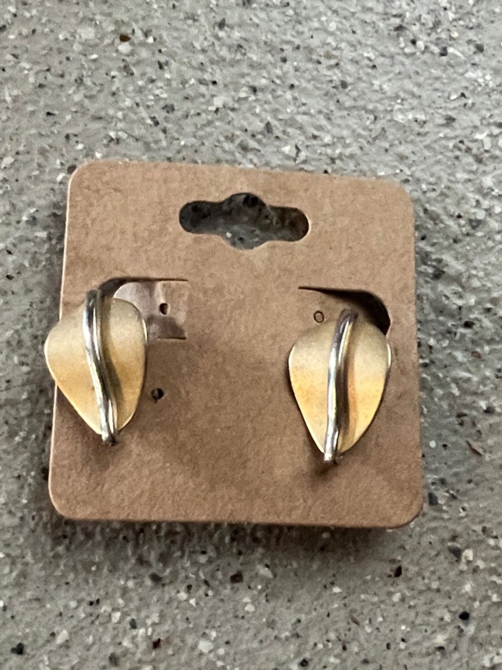 4/$20 Clipon Gold-Tone Leaf Stud Earrings - Elegant Women's Jewelry